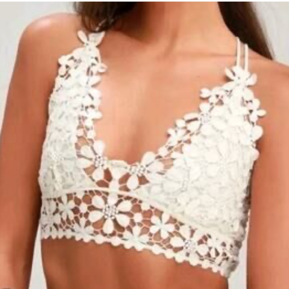 Free People Intimately Ivory White Miss DAZIE Bralette Crochet Size S